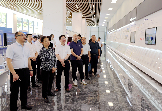 2024年7月2日至3日，民進廣東省委會赴惠州開展高質(zhì)量建設(shè)制造強省民主監(jiān)督調(diào)研 (2)_副本.jpg